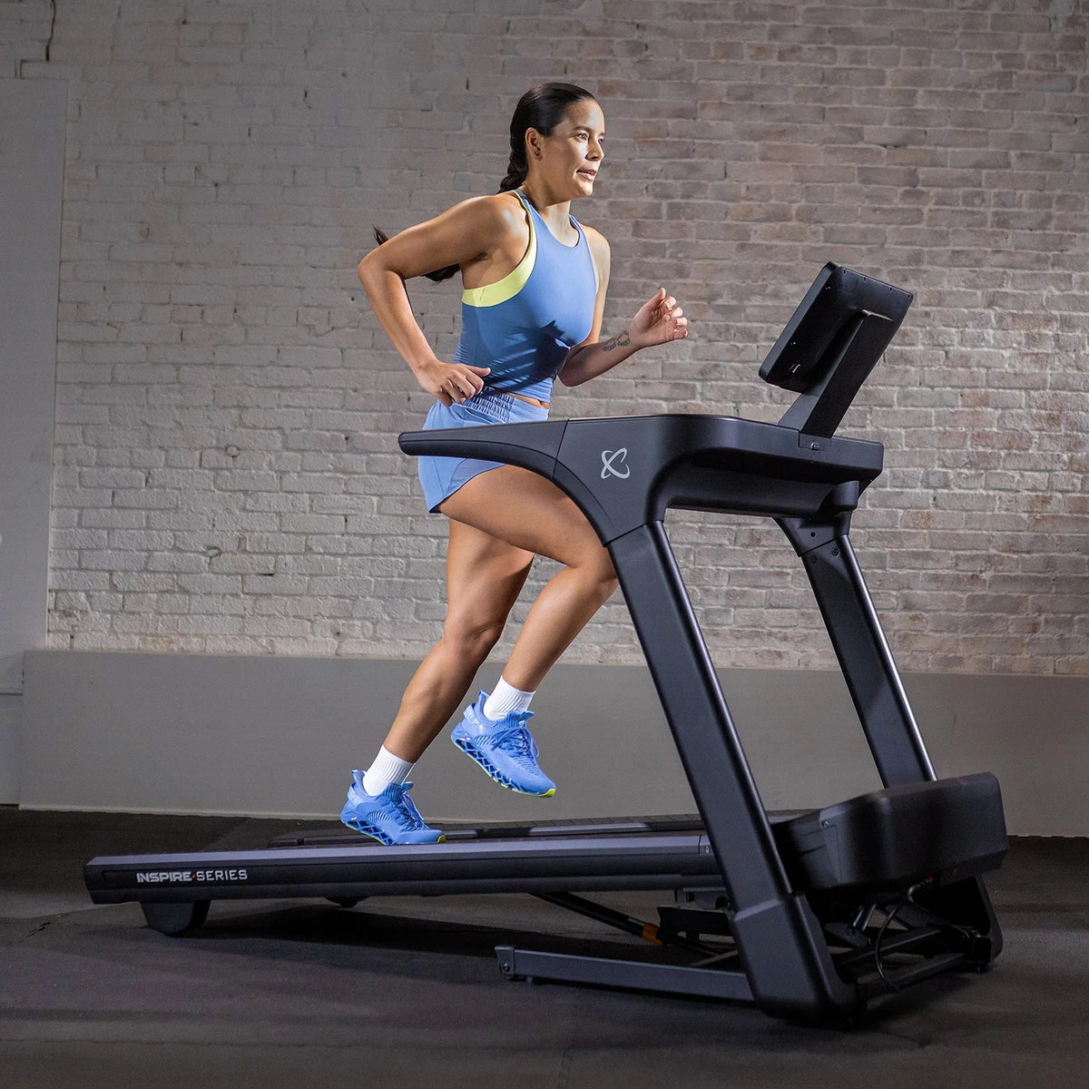 Inspire Series T5 Treadmill - 15" LED Display